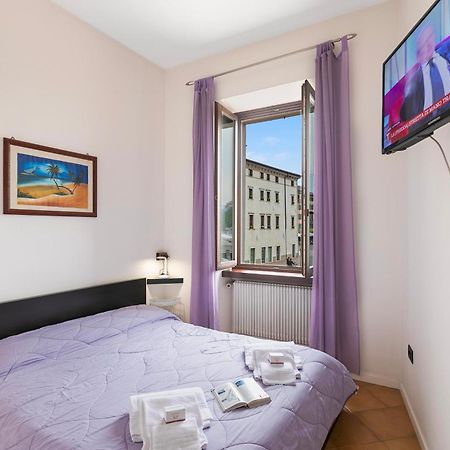 Lake View Historical Center Apartment - Happy Rentals Riva del Garda Eksteriør bilde